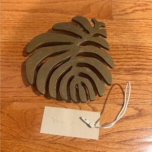Gold Monstera Leaf Trivet